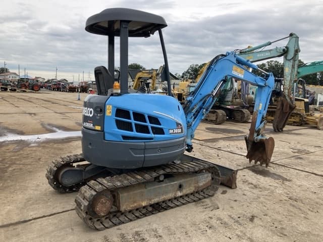 MINI EXCAVATOR — Auction (lot 8458-270)
