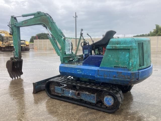 MINI EXCAVATOR — Auction (lot 8458-274)