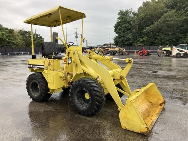 MINI WHEEL LOADER — Auction (lot 8458-275)