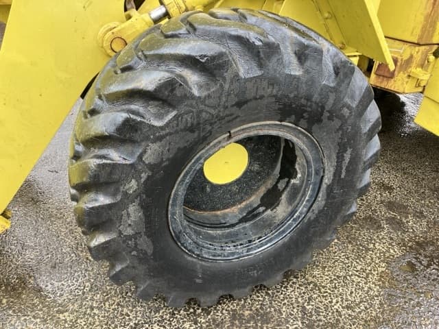 MINI WHEEL LOADER — Auction (lot 8458-275)