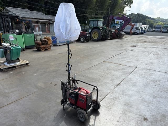 FLOODLIGHT — Auction (lot 8458-27802)