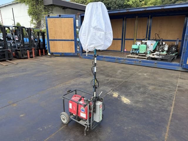 FLOODLIGHT — Auction (lot 8458-27802)