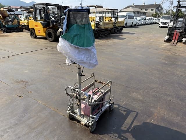 FLOODLIGHT — Auction (lot 8458-27803)