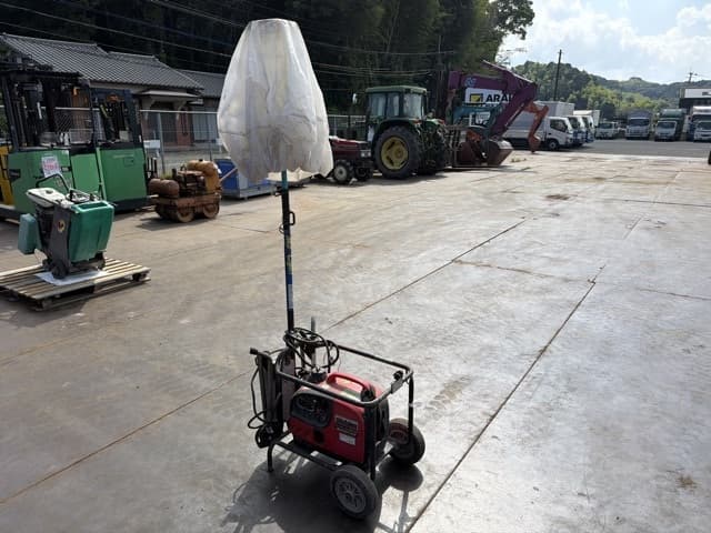FLOODLIGHT — Auction (lot 8458-27804)