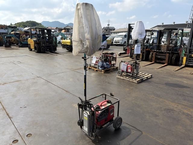 FLOODLIGHT — Auction (lot 8458-27804)