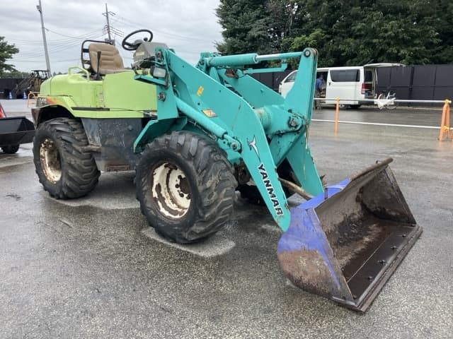 MINI WHEEL LOADER — Auction (lot 8458-283)