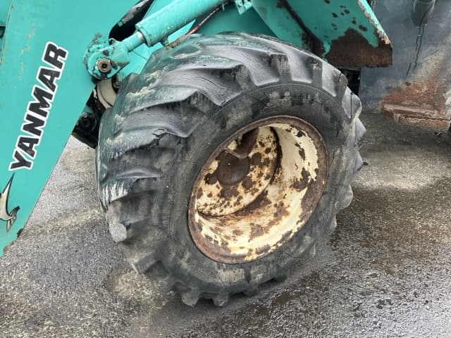MINI WHEEL LOADER — Auction (lot 8458-283)