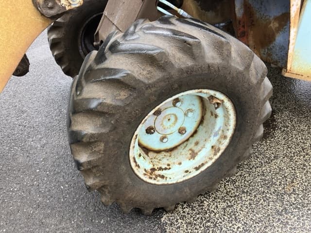 MINI WHEEL LOADER — Auction (lot 8458-286)