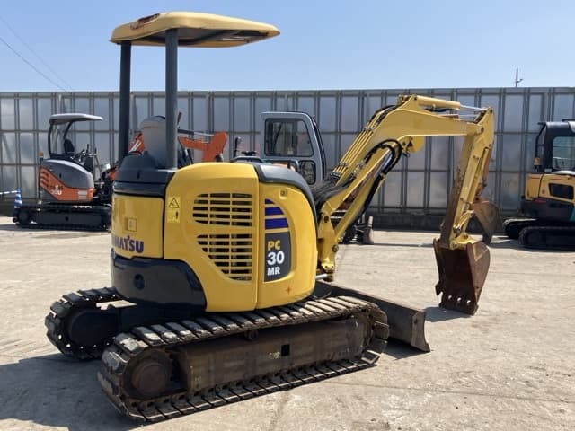 MINI EXCAVATOR — Auction (lot 8458-29)