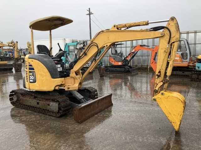 MINI EXCAVATOR — Auction (lot 8458-290)
