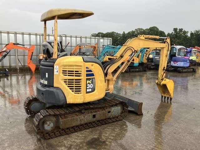 MINI EXCAVATOR — Auction (lot 8458-290)