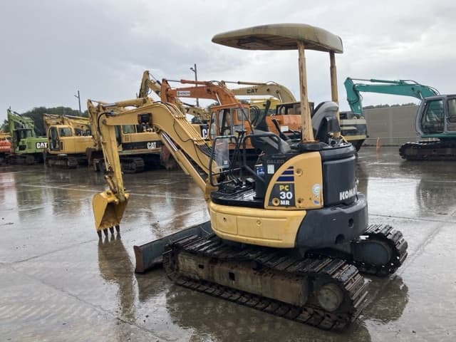 MINI EXCAVATOR — Auction (lot 8458-290)