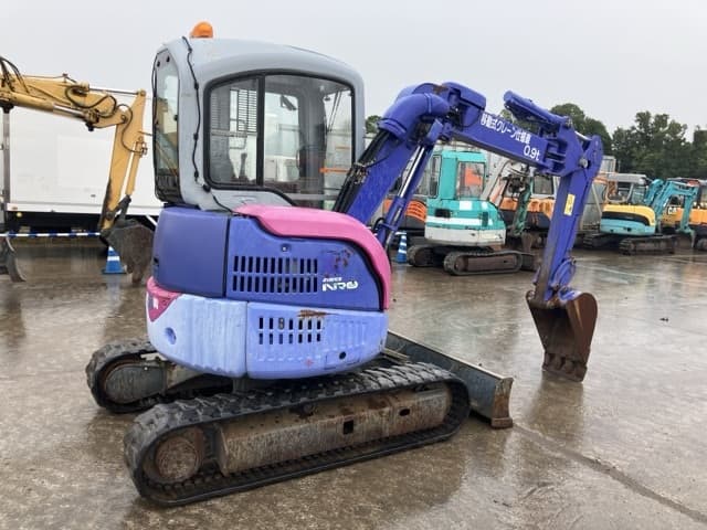MINI EXCAVATOR — Auction (lot 8458-292)
