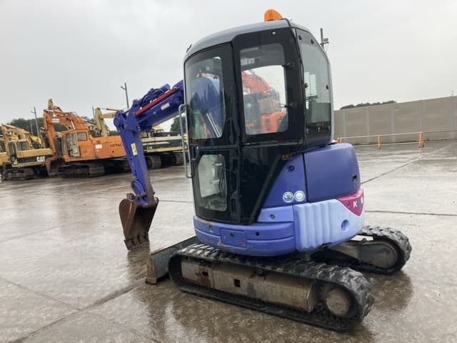 MINI EXCAVATOR — Auction (lot 8458-292)