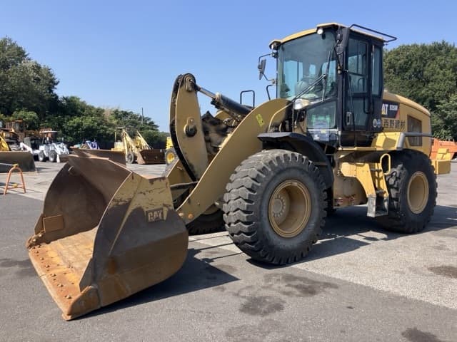 WHEEL LOADER — Auction (lot 8458-30)