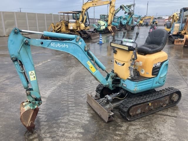 MINI EXCAVATOR — Auction (lot 8458-300)