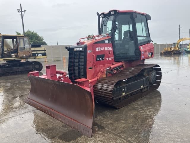 Bulldozer — Auction (lot 8458-302)