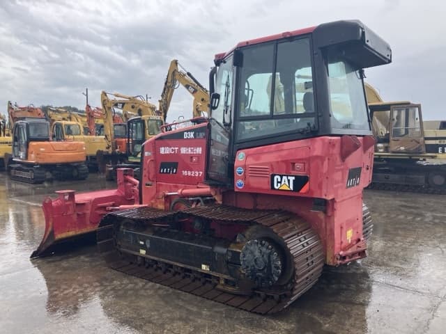 Bulldozer — Auction (lot 8458-302)