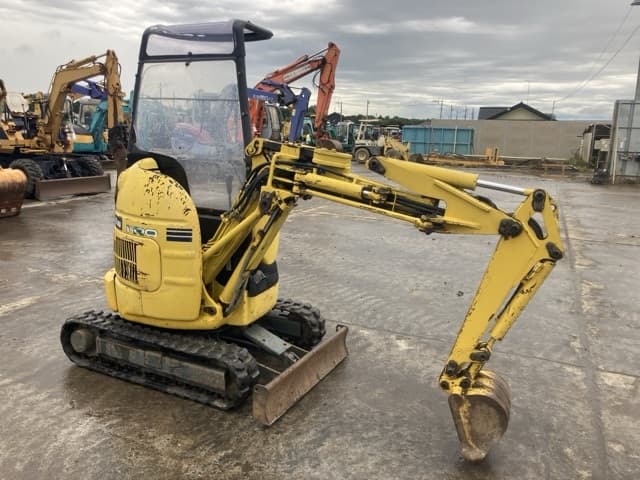 MINI EXCAVATOR — Auction (lot 8458-304)