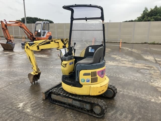 MINI EXCAVATOR — Auction (lot 8458-304)