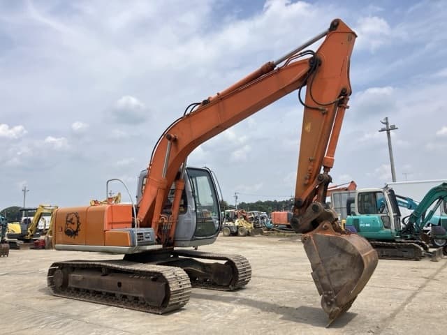EXCAVATOR — Auction (lot 8458-32)