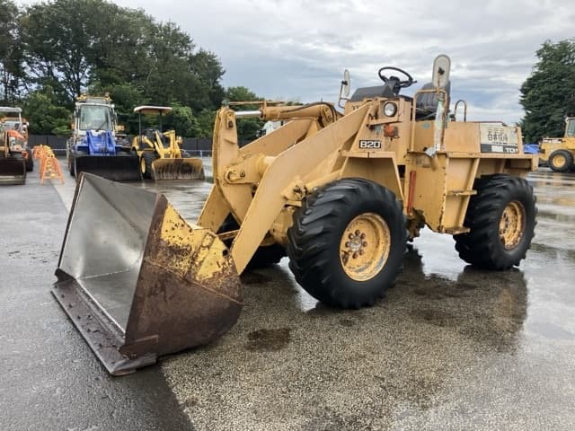 WHEEL LOADER — Auction (lot 8458-320)