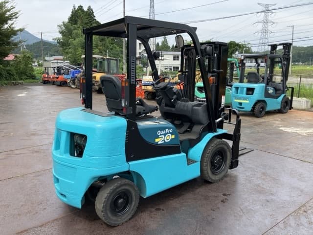 Forklift — Auction (lot 8458-32001)