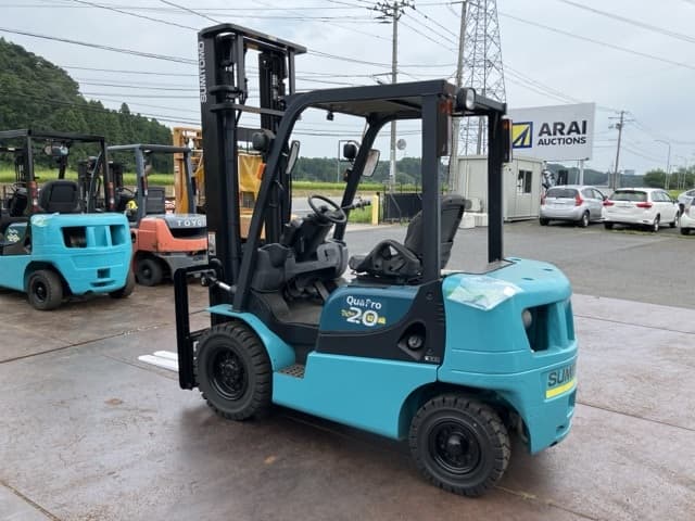 Forklift — Auction (lot 8458-32002)