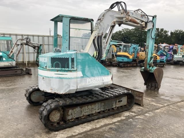 MINI EXCAVATOR — Auction (lot 8458-323)