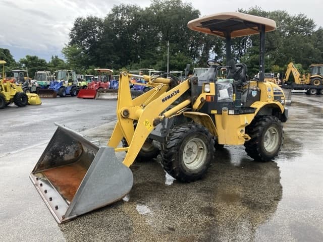 MINI WHEEL LOADER — Auction (lot 8458-324)