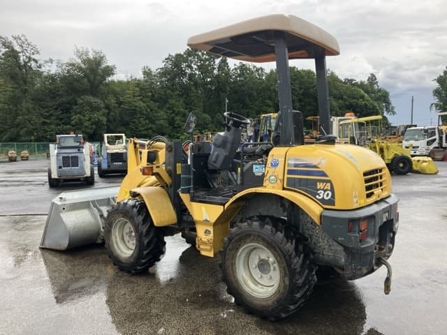 MINI WHEEL LOADER — Auction (lot 8458-324)