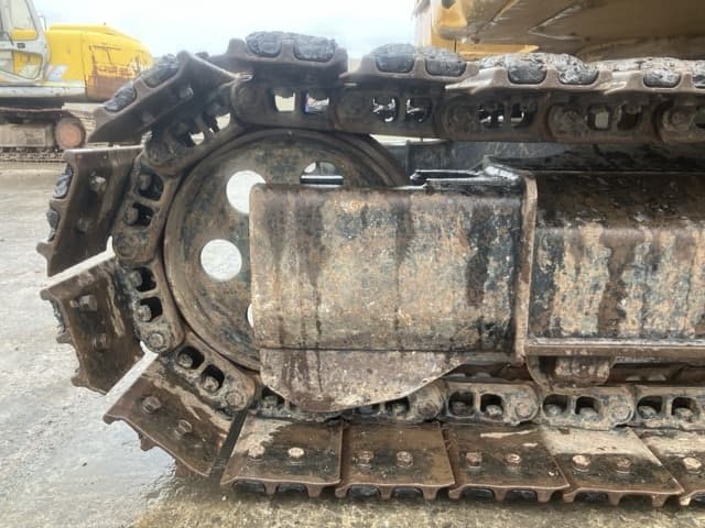 EXCAVATOR — Auction (lot 8458-328)