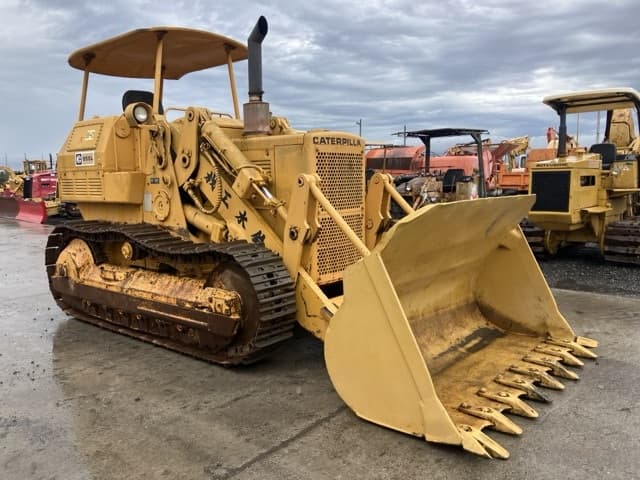 Bulldozer — Auction (lot 8458-330)