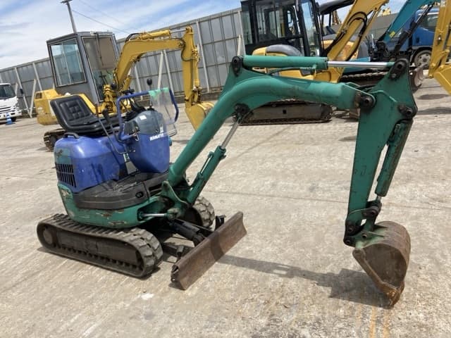MINI EXCAVATOR — Auction (lot 8458-336)
