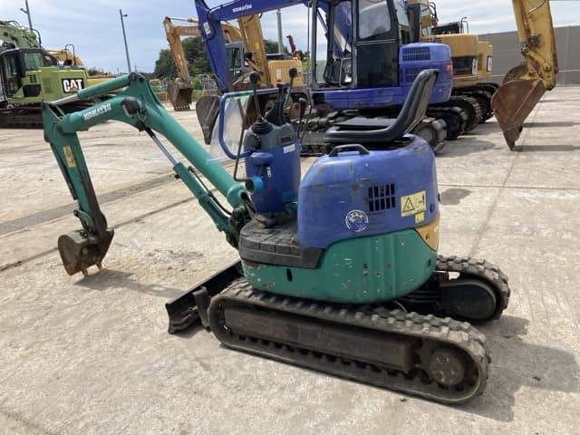 MINI EXCAVATOR — Auction (lot 8458-336)