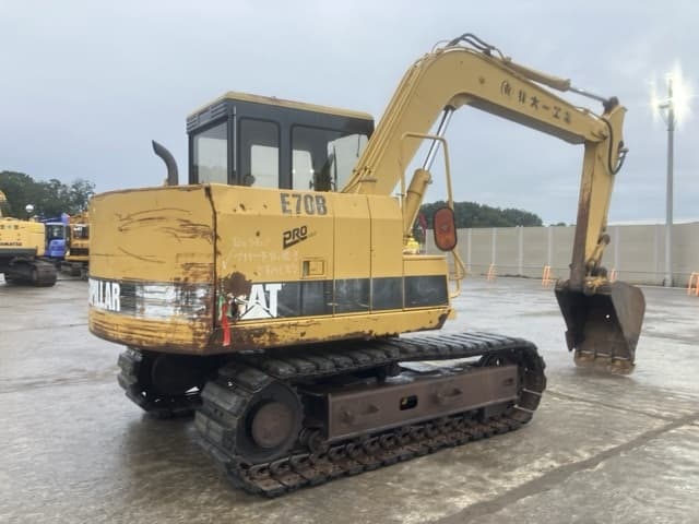 EXCAVATOR — Auction (lot 8458-337)