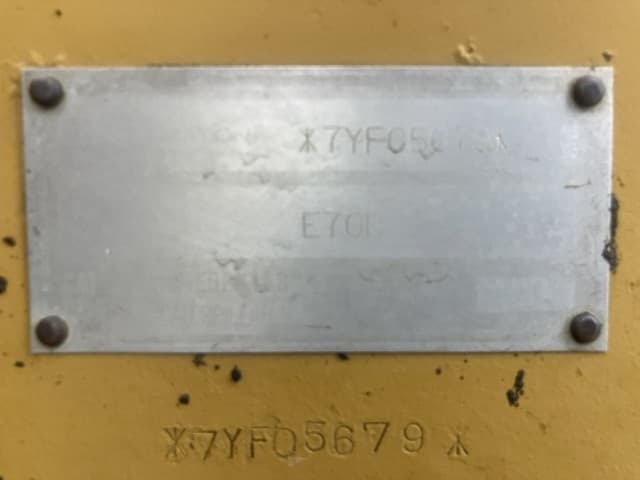 EXCAVATOR — Auction (lot 8458-337)