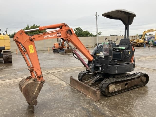 MINI EXCAVATOR — Auction (lot 8458-340)