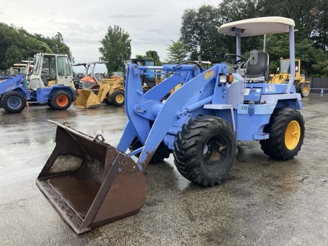 MINI WHEEL LOADER — Auction (lot 8458-343)