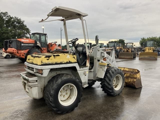 MINI WHEEL LOADER — Auction (lot 8458-346)