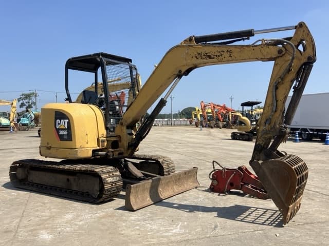 MINI EXCAVATOR — Auction (lot 8458-35)