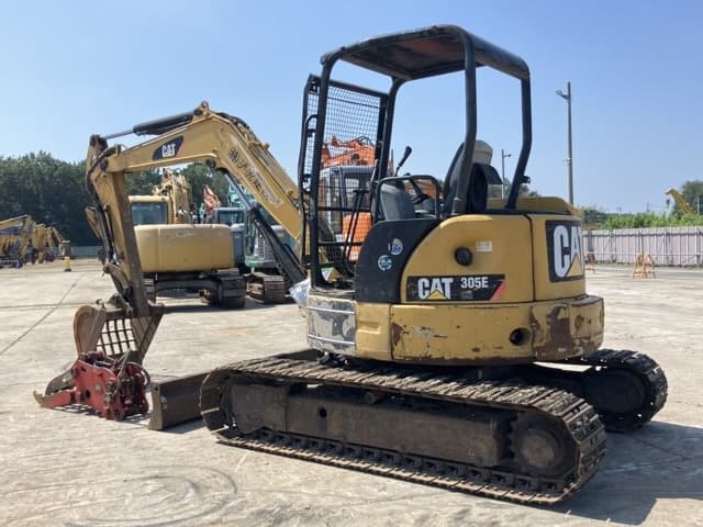 MINI EXCAVATOR — Auction (lot 8458-35)
