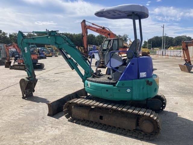 MINI EXCAVATOR — Auction (lot 8458-353)