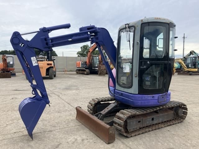 MINI EXCAVATOR — Auction (lot 8458-355)