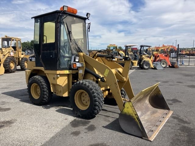 MINI WHEEL LOADER — Auction (lot 8458-356)