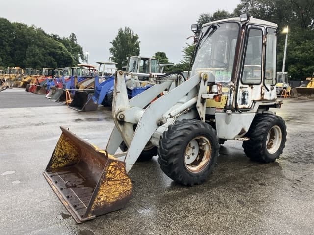 MINI WHEEL LOADER — Auction (lot 8458-358)