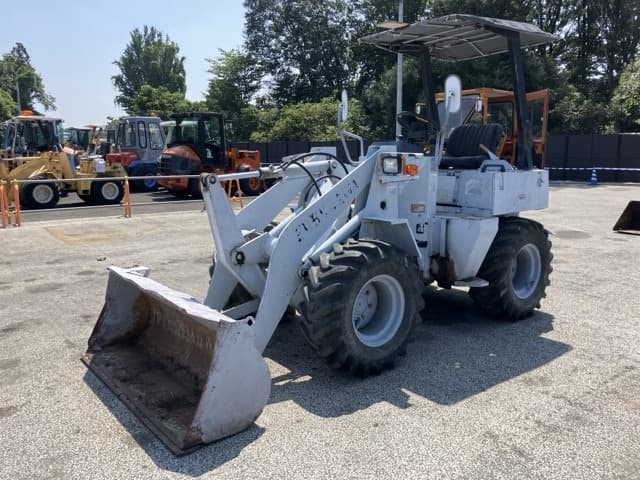 MINI WHEEL LOADER — Auction (lot 8458-36)