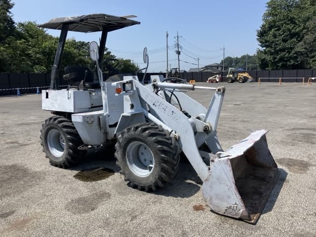 MINI WHEEL LOADER — Auction (lot 8458-36)