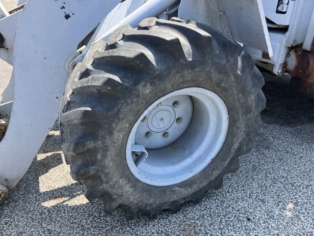 MINI WHEEL LOADER — Auction (lot 8458-36)