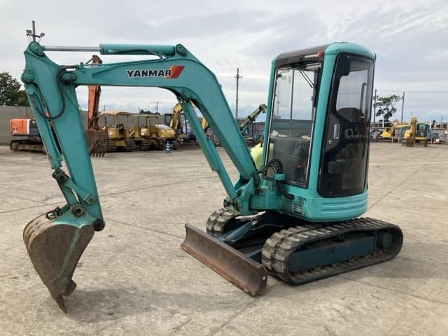 MINI EXCAVATOR — Auction (lot 8458-360)